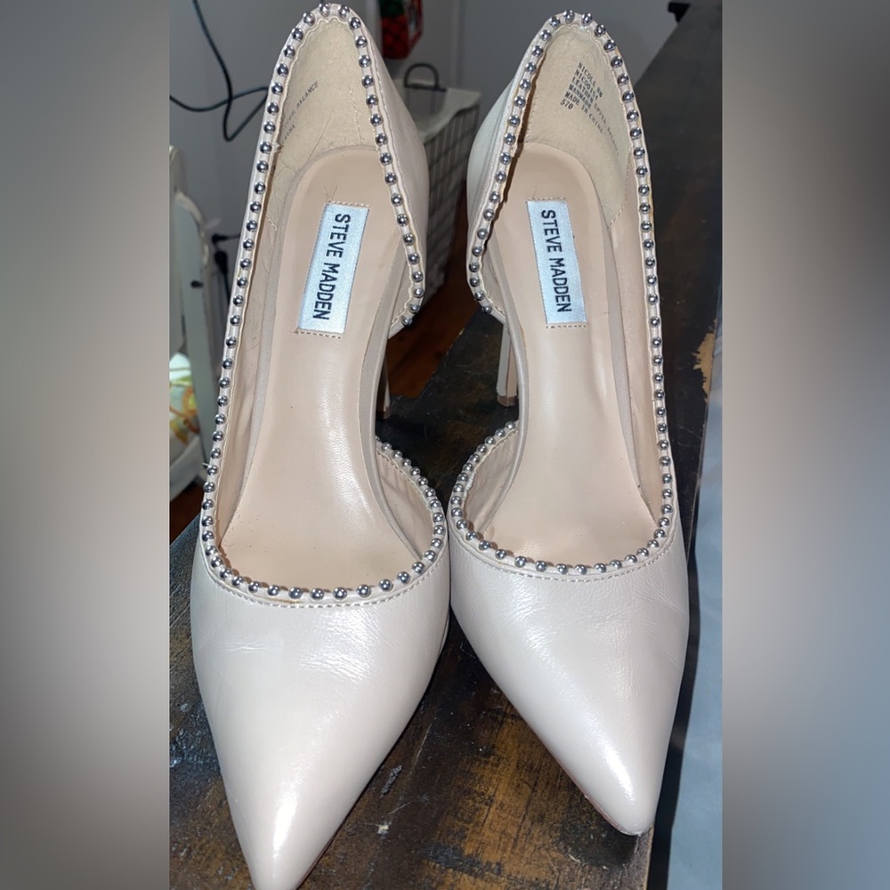 Steve Madden Nude Heels